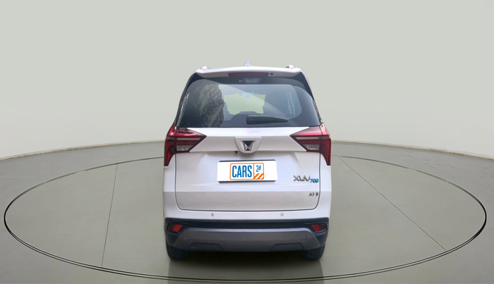 2022 Mahindra XUV700 AX 5 D AT 7 STR, Diesel, Automatic, 1,08,075 km, exterior