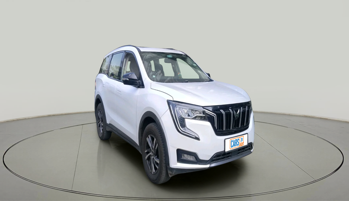2022 Mahindra XUV700 AX 5 D AT 7 STR, Diesel, Automatic, 1,08,075 km, exterior