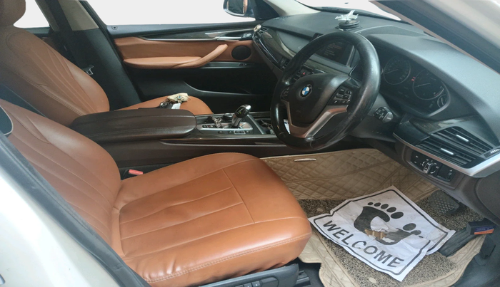 2015 BMW X5 XDRIVE30D DESIGN PURE 5 STR, Diesel, Automatic, 1,05,626 km, interior