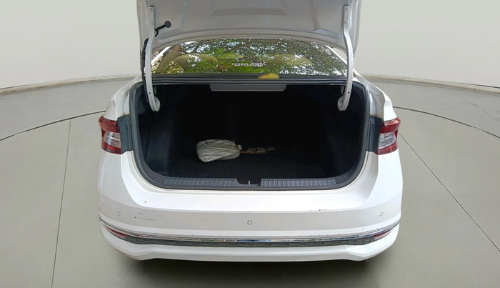 2022 Skoda SLAVIA STYLE 1.0L TSI MT, Petrol, Manual, 34,684 km, exterior