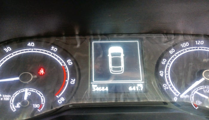 2022 Skoda SLAVIA STYLE 1.0L TSI MT, Petrol, Manual, 34,684 km, interior