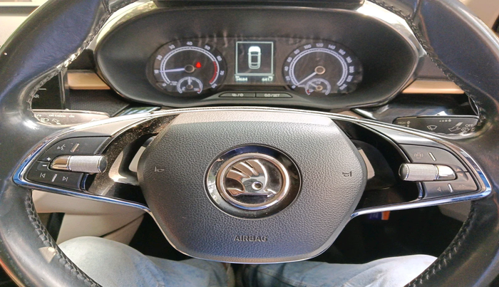 2022 Skoda SLAVIA STYLE 1.0L TSI MT, Petrol, Manual, 34,684 km, interior