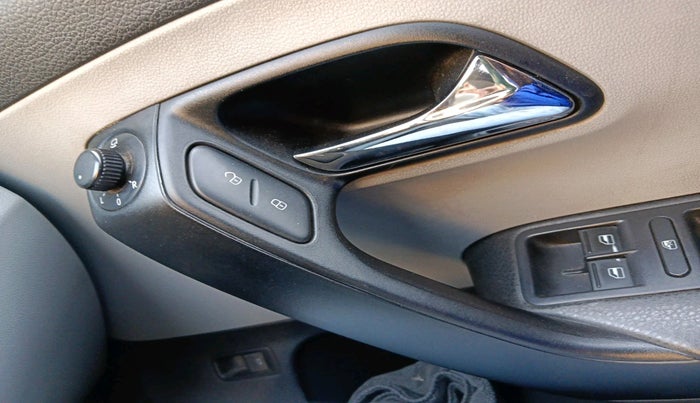 2021 Skoda Rapid 1.0 AMBITION TSI MT, Petrol, Manual, 45,981 km, interior