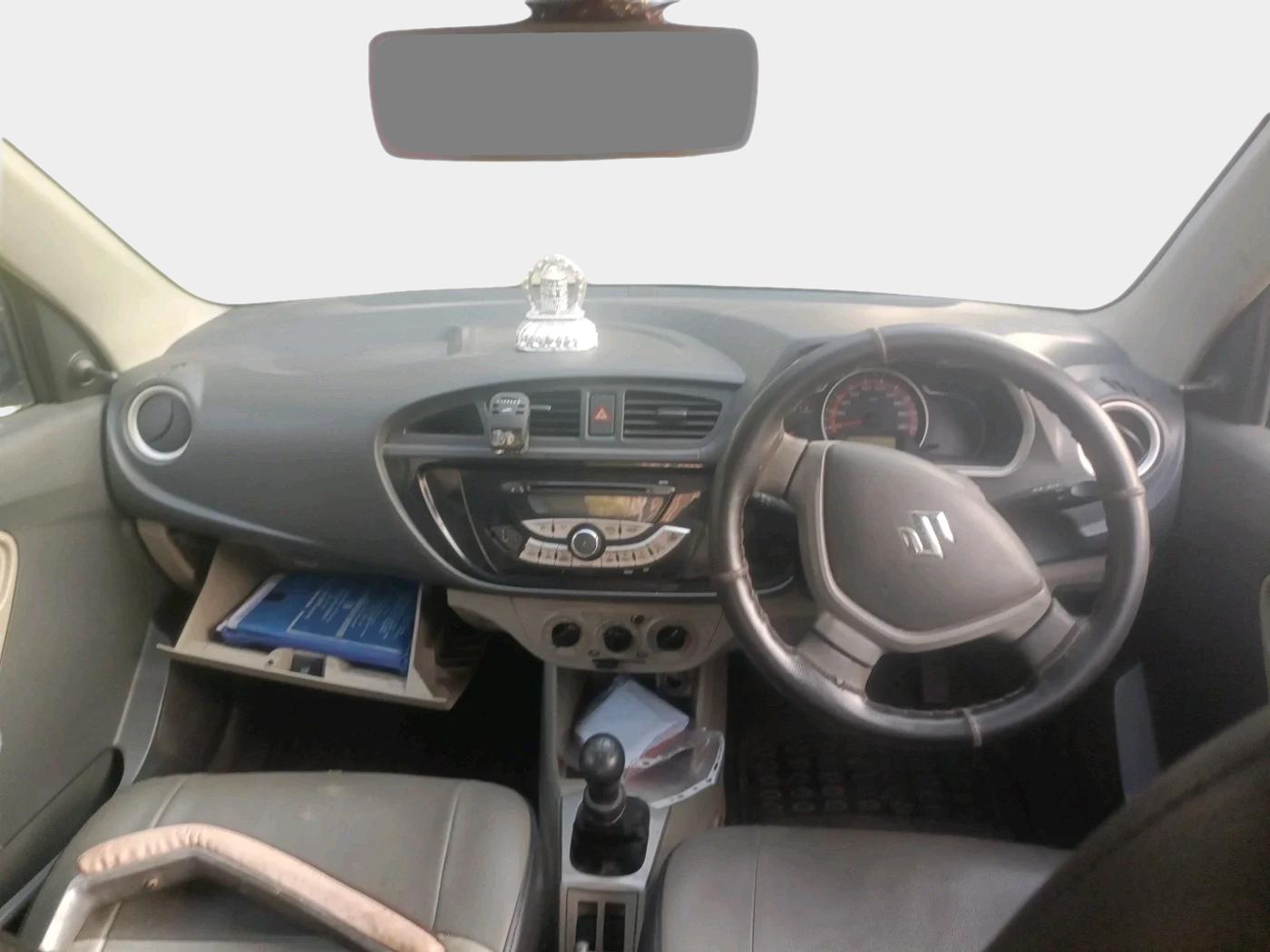 2015 Maruti Alto K10 VXI, Petrol, Manual, 97,077 km, interior