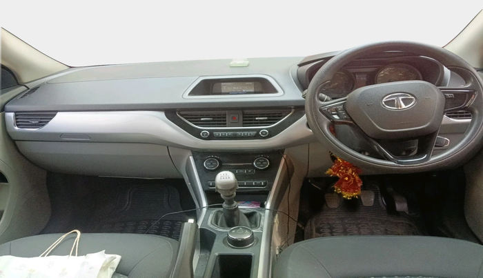 2018 Tata NEXON XT PETROL, Petrol, Manual, 18,181 km, interior