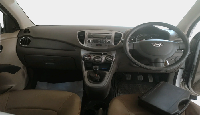 2013 Hyundai i10 MAGNA 1.1, Petrol, Manual, 35,719 km, interior