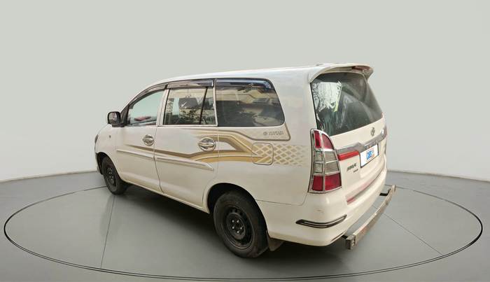 2011 Toyota Innova G1 2.5, Diesel, Manual, 1,39,084 km, exterior