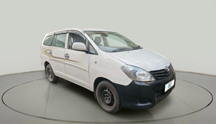 2011 Toyota Innova G1 2.5, Diesel, Manual, 1,39,084 km, exterior