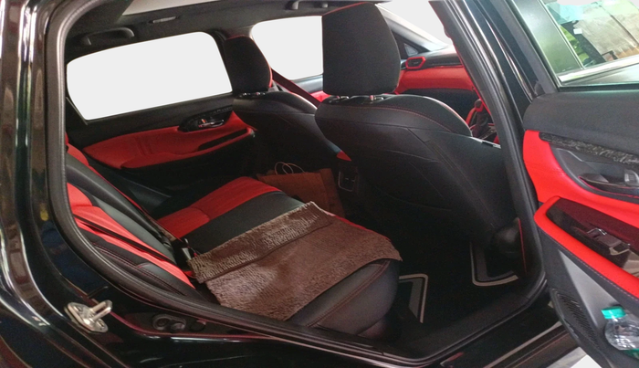 2024 Toyota URBAN CRUISER HYRYDER V AT NEO DRIVE, Petrol, Automatic, 8,847 km, interior