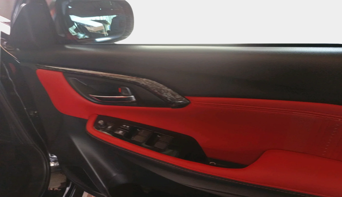 2024 Toyota URBAN CRUISER HYRYDER V AT NEO DRIVE, Petrol, Automatic, 8,847 km, interior