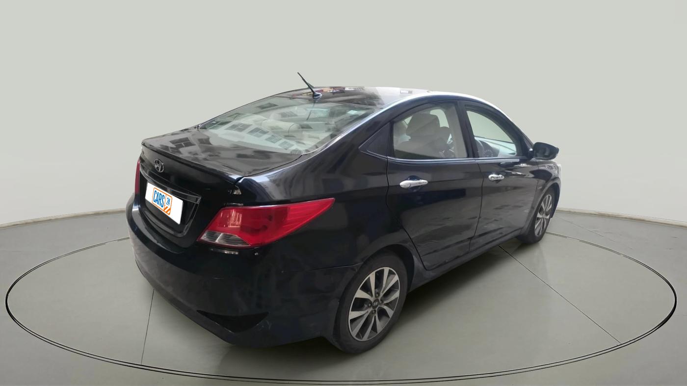 2015 Hyundai Verna FLUIDIC 1.6 CRDI SX 4S, Diesel, Manual, 92,800 km, exterior