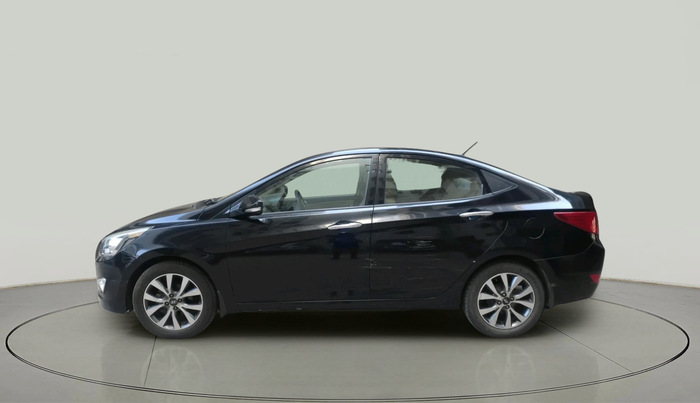 2015 Hyundai Verna FLUIDIC 1.6 CRDI SX 4S, Diesel, Manual, 92,444 km, exterior