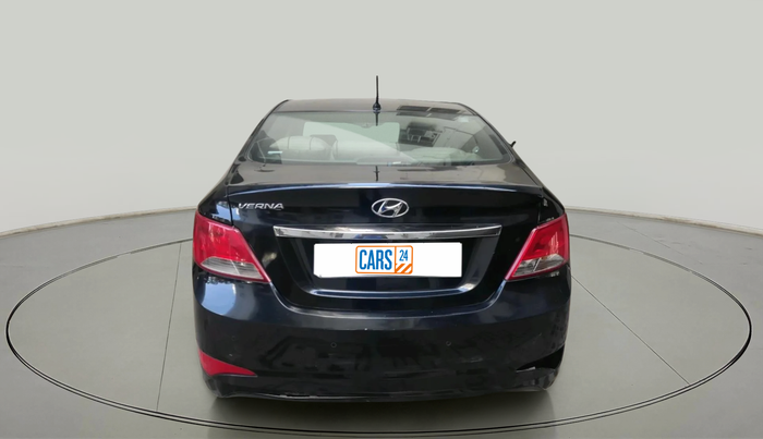 2015 Hyundai Verna FLUIDIC 1.6 CRDI SX 4S, Diesel, Manual, 92,444 km, exterior