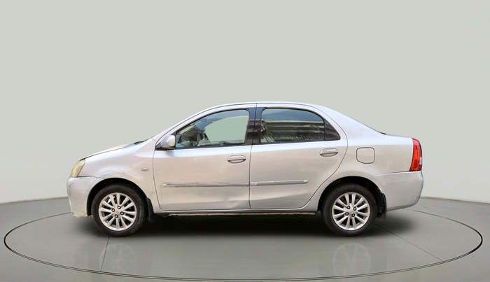2011 Toyota Etios V, Petrol, Manual, 58,070 km, exterior
