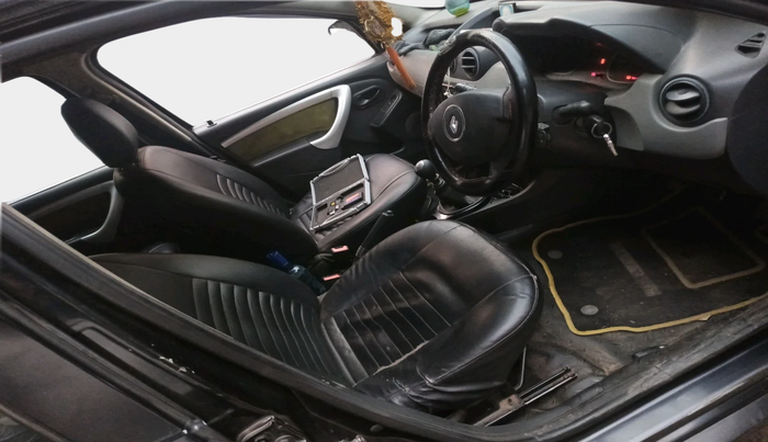 2014 Renault Duster 85 PS RXL DIESEL, Diesel, Manual, 1,45,750 km, interior