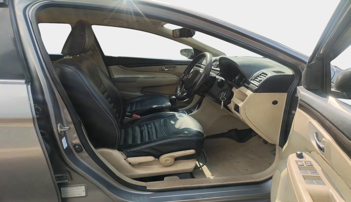 2016 Maruti Ciaz VXI, Petrol, Manual, 40,822 km, interior