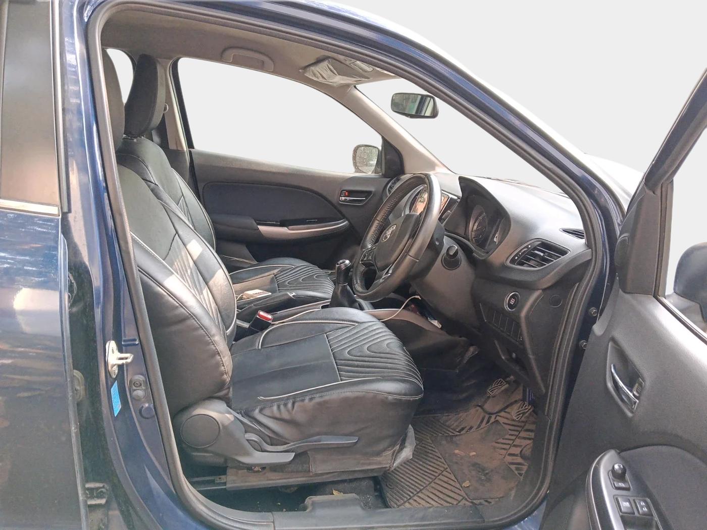 2021 Toyota Glanza V, Petrol, Manual, 52,000 km, interior