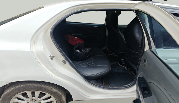 2012 Toyota Etios GD, Diesel, Manual, 1,15,422 km, interior