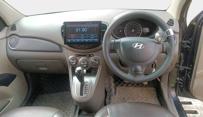 2012 Hyundai i10 SPORTZ 1.2 AT, Petrol, Automatic, 82,337 km, interior