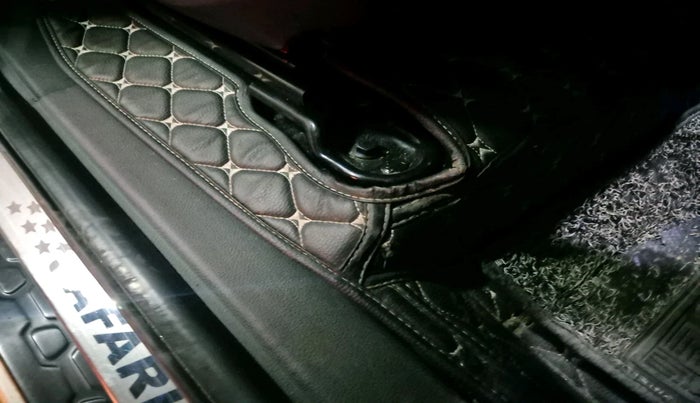 2022 Tata Safari XZA PLUS, Diesel, Automatic, 23,564 km, interior