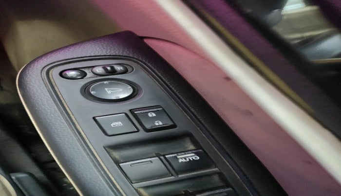 2019 Honda Amaze 1.2L I-VTEC S, Petrol, Manual, 37,269 km, interior