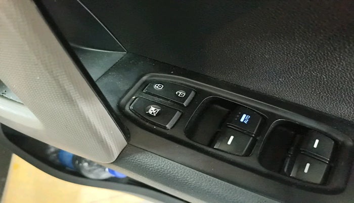 2017 Hyundai Creta SX PLUS 1.6 PETROL, Petrol, Manual, 41,627 km, interior