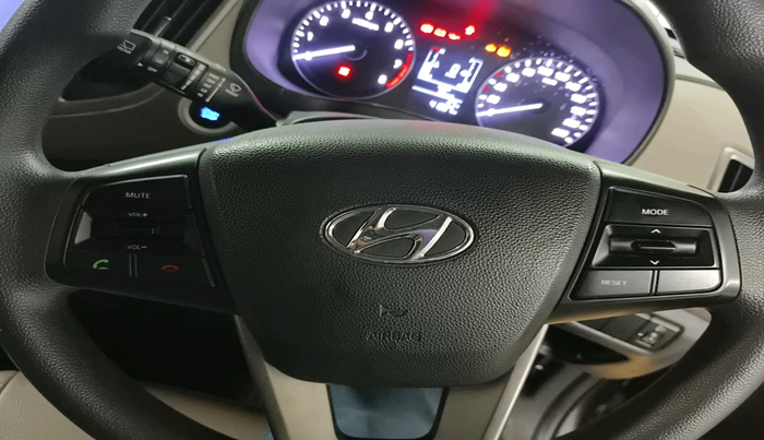 2017 Hyundai Creta SX PLUS 1.6 PETROL, Petrol, Manual, 41,627 km, interior