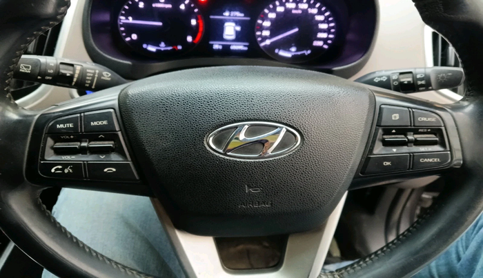 2018 Hyundai Creta SX (O) 1.6 DIESEL, Diesel, Manual, 65,095 km, interior