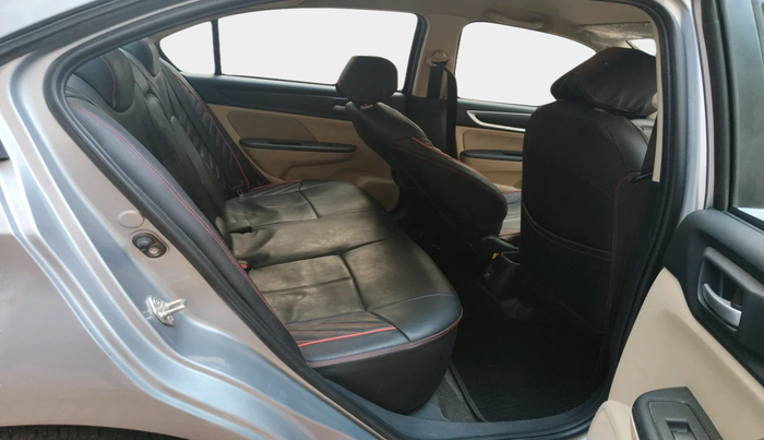 2024 Honda Amaze 1.2L I-VTEC VX, Petrol, Manual, 9,227 km, interior