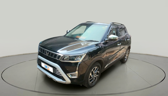 2022 Mahindra XUV300 W8 (O) 1.5 DIESEL, Diesel, Manual, 22,477 km, exterior