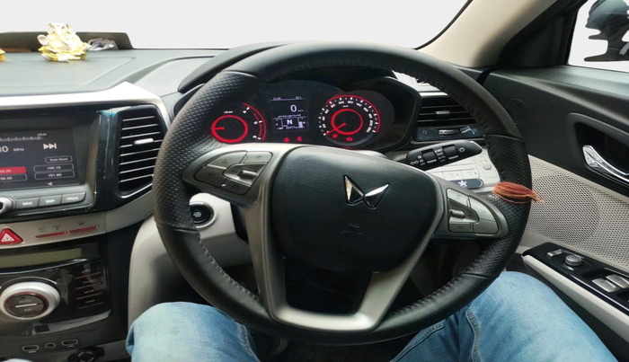 2022 Mahindra XUV300 W8 (O) 1.5 DIESEL, Diesel, Manual, 22,477 km, interior