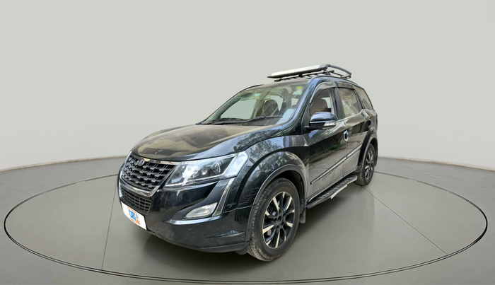 2020 Mahindra XUV500 W11, Diesel, Manual, 68,106 km, exterior