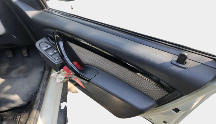 2015 Renault Duster 85 PS RXL DIESEL, Diesel, Manual, 1,00,834 km, interior