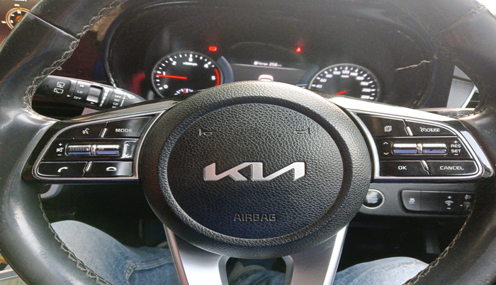 2021 KIA SELTOS HTX PLUS 1.5 DIESEL, Diesel, Manual, 1,05,009 km, interior