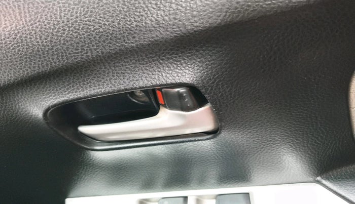 2014 Maruti Wagon R 1.0 VXI, Petrol, Manual, 43,802 km, interior