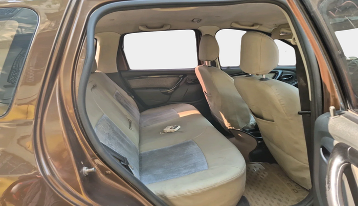 2015 Renault Duster 85 PS RXL DIESEL (OPT), Diesel, Manual, 2,30,000 km, interior