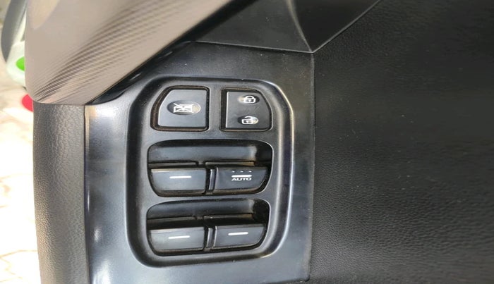 2018 Hyundai Creta SX PLUS 1.6 PETROL, Petrol, Manual, 39,725 km, interior