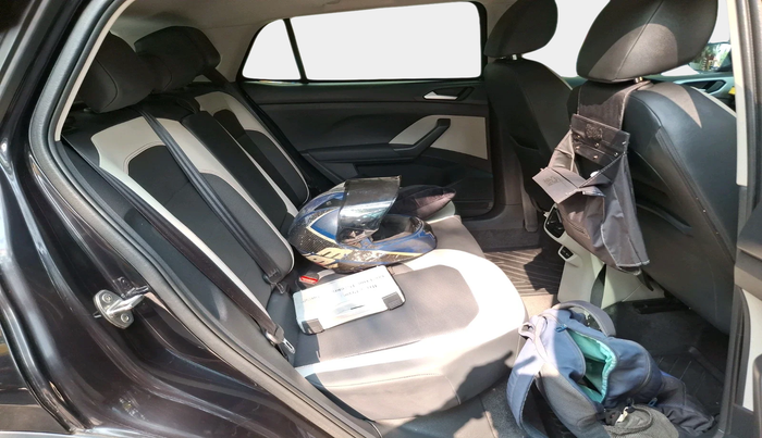 2024 Volkswagen TAIGUN GT PLUS 1.5 TSI DSG, Petrol, Automatic, 8,530 km, interior