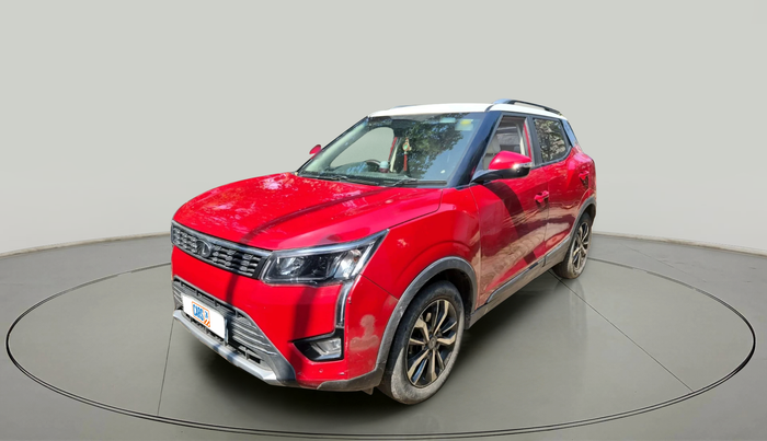 2019 Mahindra XUV300 W8 (O) 1.2 PETROL, Petrol, Manual, 63,590 km, exterior