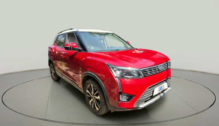 2019 Mahindra XUV300 W8 (O) 1.2 PETROL, Petrol, Manual, 63,590 km, exterior