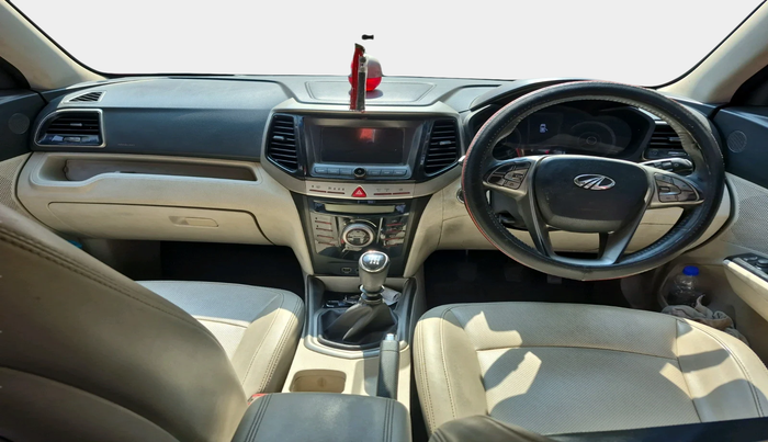 2019 Mahindra XUV300 W8 (O) 1.2 PETROL, Petrol, Manual, 63,590 km, interior