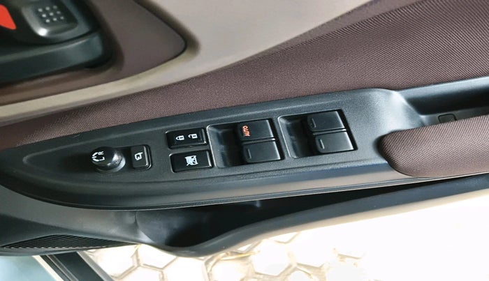 2023 Maruti FRONX DELTA PLUS 1.2MT, Petrol, Manual, 13,610 km, interior