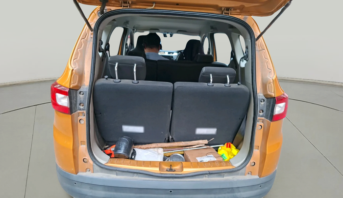 2019 Renault TRIBER RXZ, Petrol, Manual, 33,211 km, exterior