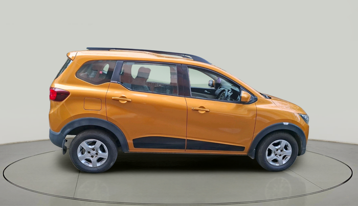 2019 Renault TRIBER RXZ, Petrol, Manual, 33,211 km, exterior