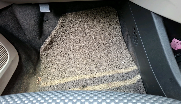 2019 Renault TRIBER RXZ, Petrol, Manual, 33,211 km, interior