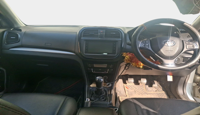 2022 Toyota URBAN CRUISER PREMIUM GRADE MT, Petrol, Manual, 45,731 km, interior