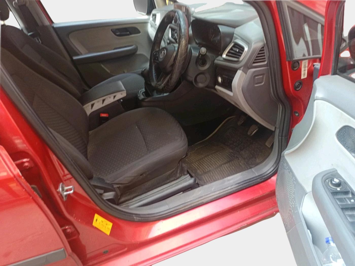 2020 Tata ALTROZ XT PETROL, Petrol, Manual, 65,723 km, interior