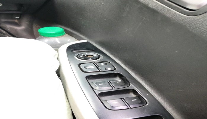 2014 Hyundai Xcent S AT 1.2, Petrol, Automatic, 72,444 km, interior