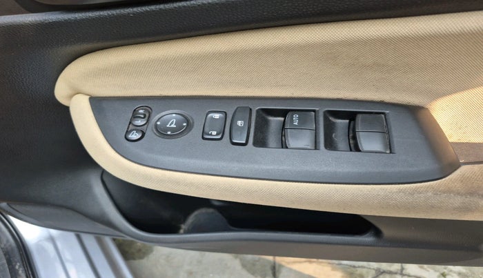 2022 Honda City 1.5L I-VTEC V MT 5TH GEN, Petrol, Manual, 21,860 km, interior