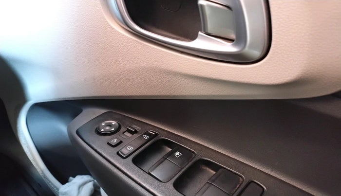 2021 Hyundai AURA SX 1.2, Petrol, Manual, 16,432 km, interior